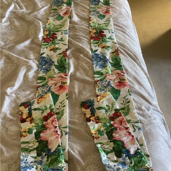 Two Country Floral Valances - Picture 8 of 8